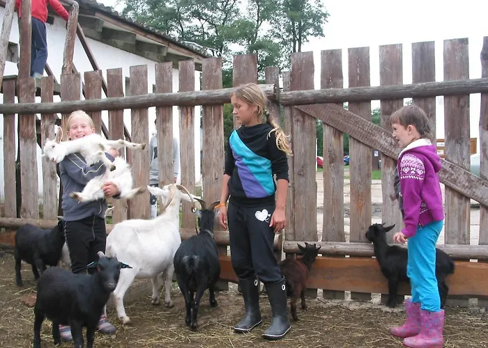Zoopark Zelcin Gospodarstwo agroturystyczne Mělník