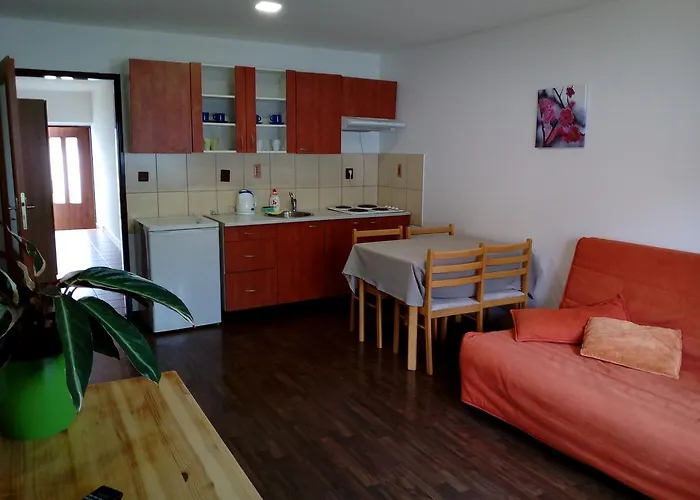 Agroturismo Zoopark Zelcin Mělník